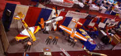 toledo-2005-BOOTH-800.jpg (83185 bytes)