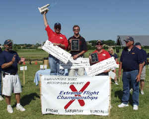 XFC2003-1st-2nd-3rd-033a.jpg (72139 bytes)