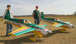 pete_warlick_team-flatout-40edge-01.jpg (58912 bytes)